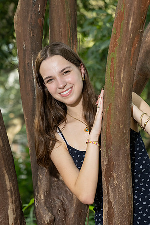 CaitlinHunt-ClaasOf2025-0066