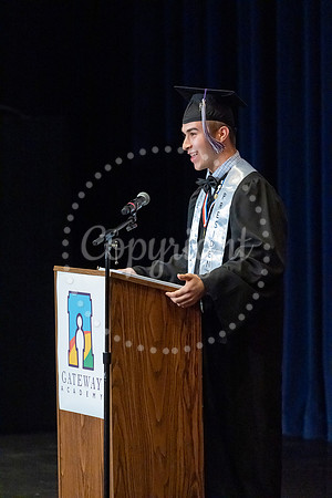 2503GatewayGrad2025-0888