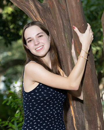 CaitlinHunt-ClaasOf2025-0004