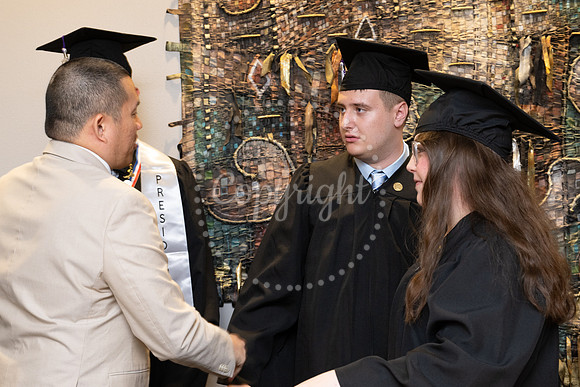 2503GatewayGrad2025-0394