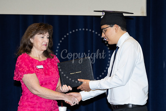 2503GatewayGrad2025-0201