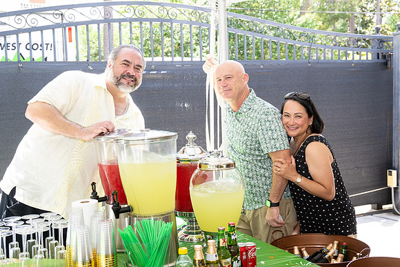 ChrysanthosGranuationParty-1797