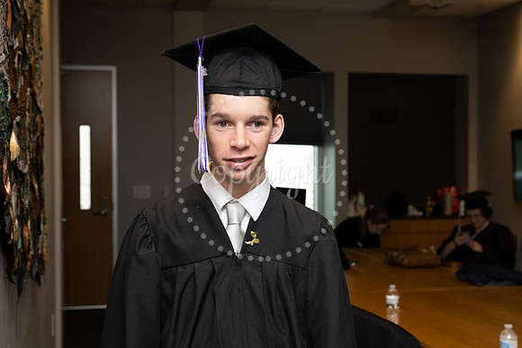 2503GatewayGrad2025-0379