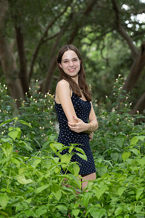 CaitlinHunt-ClaasOf2025-0115