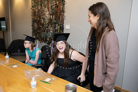 2503GatewayGrad2025-0320