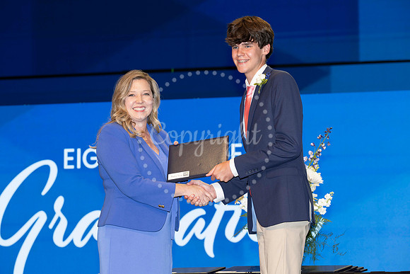 2420FBAGrad-0492