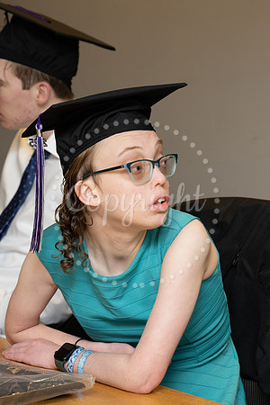2503GatewayGrad2025-0018