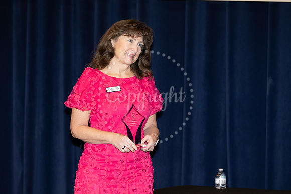 2503GatewayGrad2025-0909