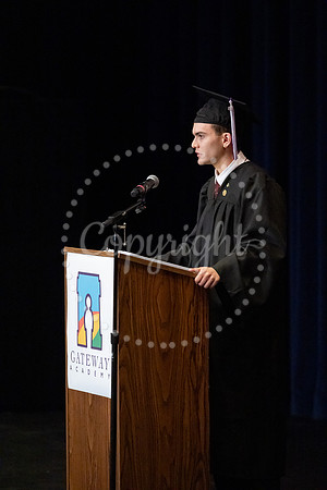 2503GatewayGrad2025-0835