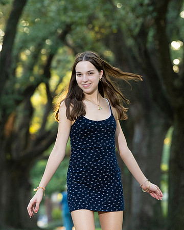 CaitlinHunt-ClaasOf2025-0459
