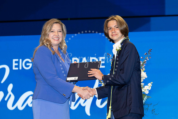 2420FBAGrad-0518