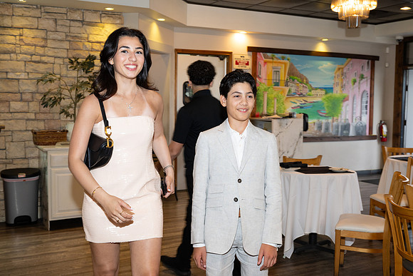 LillianEisa-Grad2025Party-0045