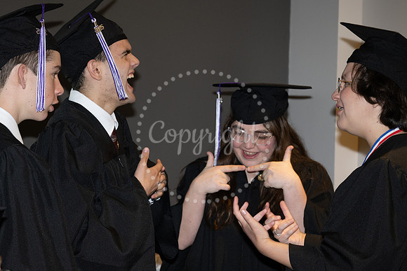 2503GatewayGrad2025-0443