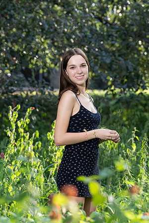 CaitlinHunt-ClaasOf2025-0401