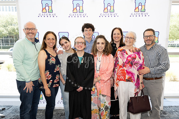 2503GatewayGrad2025-0965
