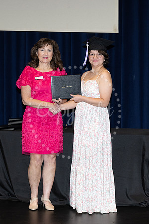 2503GatewayGrad2025-0187