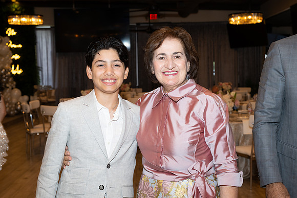 LillianEisa-Grad2025Party-0058