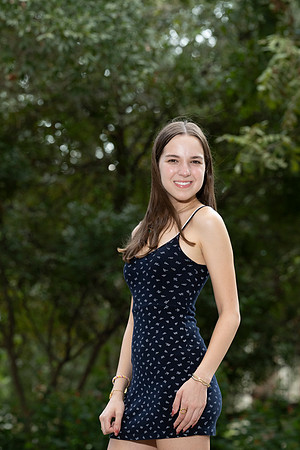 CaitlinHunt-ClaasOf2025-0232