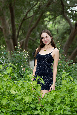 CaitlinHunt-ClaasOf2025-0110