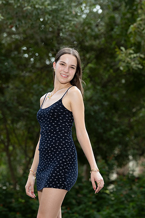 CaitlinHunt-ClaasOf2025-0245