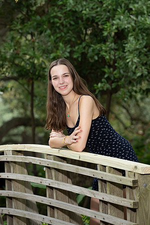CaitlinHunt-ClaasOf2025-0168