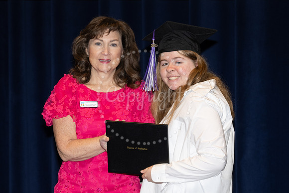 2503GatewayGrad2025-0066