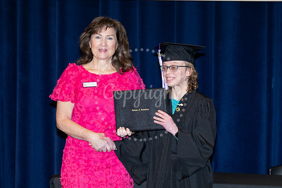 2503GatewayGrad2025-0849