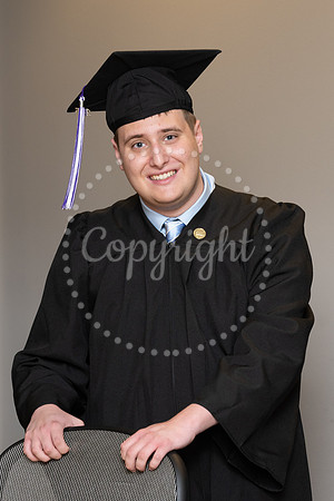 2503GatewayGrad2025-0371