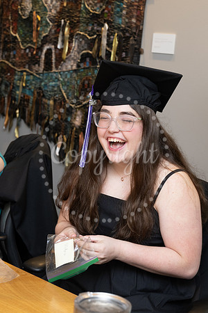 2503GatewayGrad2025-0323