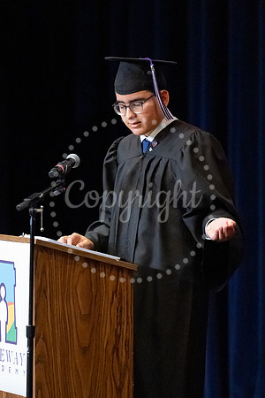 2503GatewayGrad2025-0822