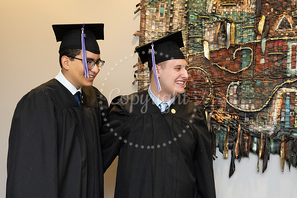 2503GatewayGrad2025-0414