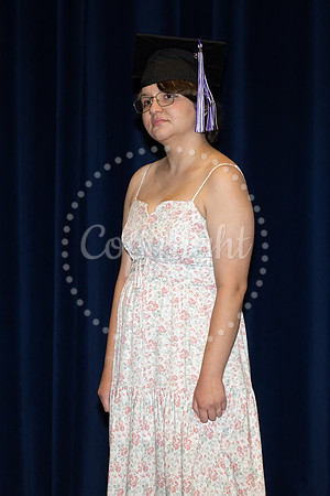 2503GatewayGrad2025-0100