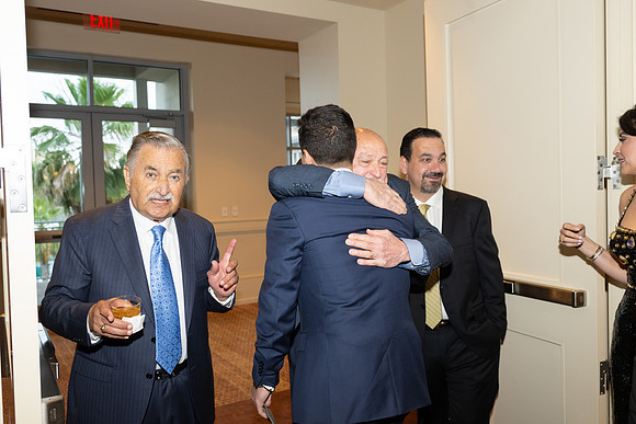 DrJiriesGanim-GradParty-0087