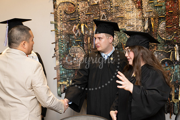 2503GatewayGrad2025-0393