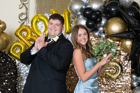 2496-StrakeJesuit-Prom2025-0153
