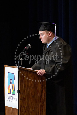 2503GatewayGrad2025-0744