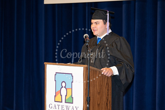 2503GatewayGrad2025-0696