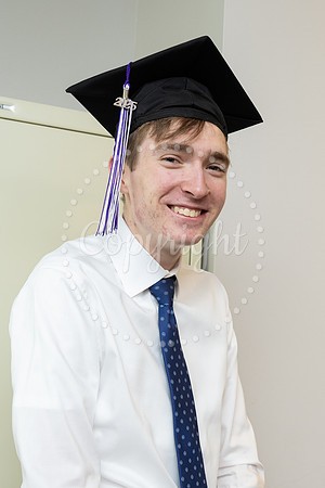 2503GatewayGrad2025-0324