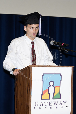 2503GatewayGrad2025-0148