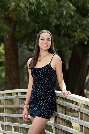 CaitlinHunt-ClaasOf2025-0273