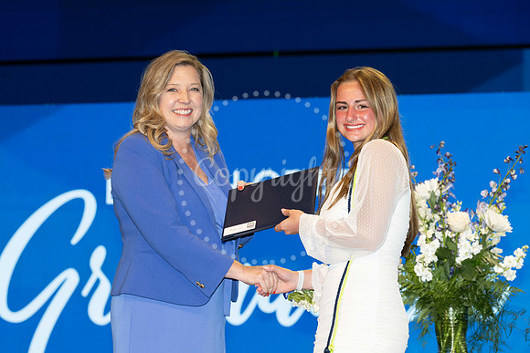 2420FBAGrad-0536