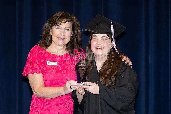 2503GatewayGrad2025-0919