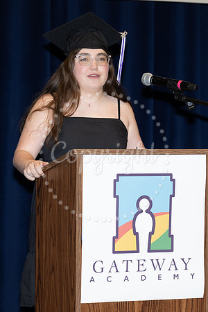 2503GatewayGrad2025-0132