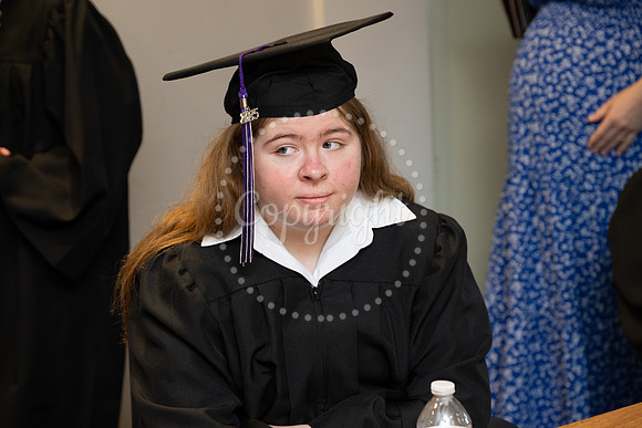 2503GatewayGrad2025-0413