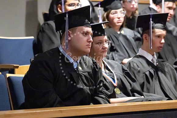2503GatewayGrad2025-0608